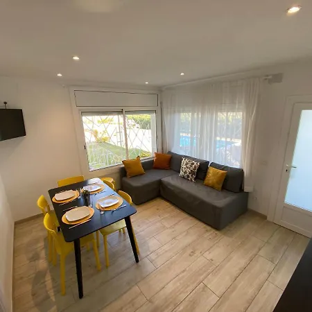 Apartamentos Rayon Du Soleil Sant Feliu de Guixols Exterior photo